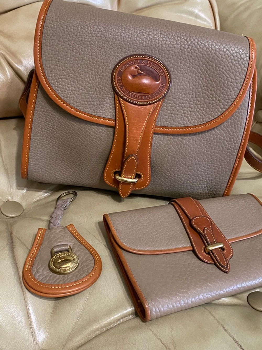 LKNW Dooney & Bourke Essex + EUC Key Fob Charm & Wallet Taupe AWL Pebbled Bundle - Picture 2 of 16